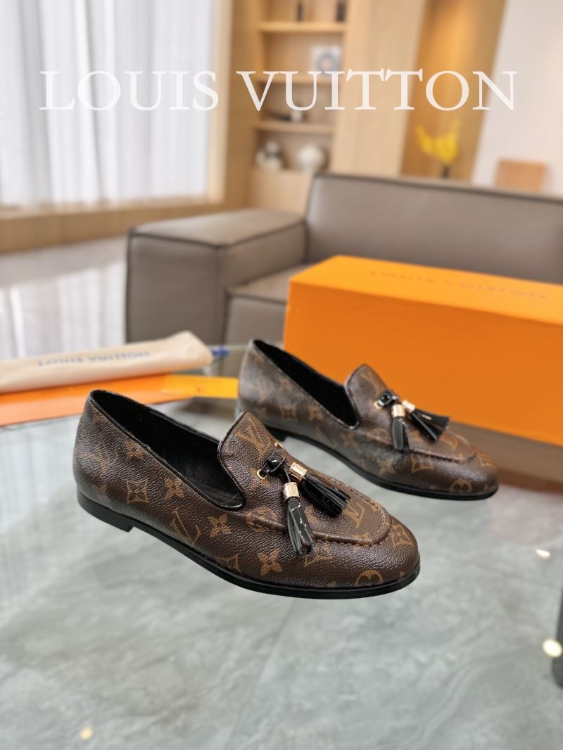 Louis Vuitton Low Shoes